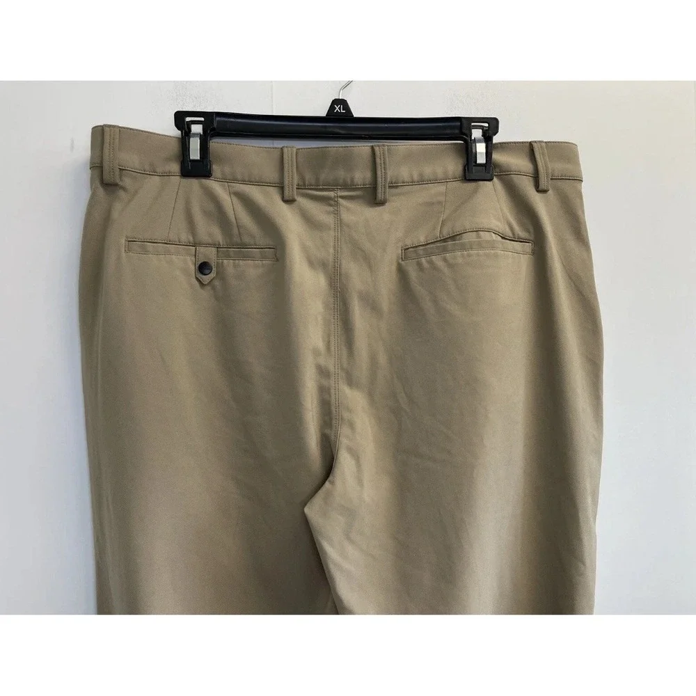 Greg Norman ML75 Micro Lux Golf Pant Men's Size 35X32‎ Khaki Stretch Play Dry